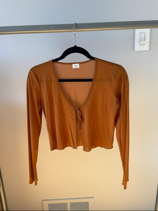 Wilfred Tops - Wilfred Long Sleeve Tie-Front Crop Top - Rust Brown